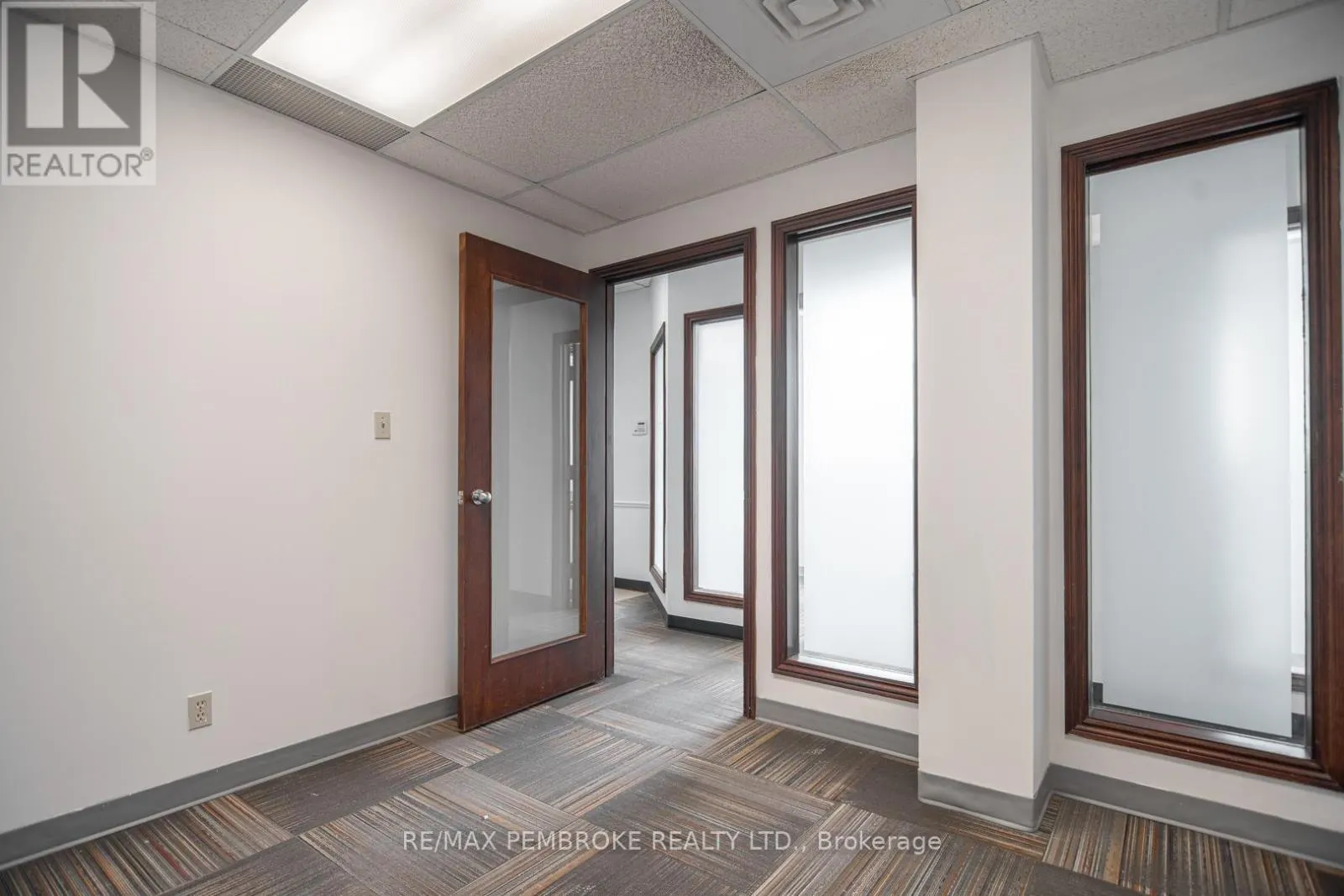 131 PEMBROKE STREET W