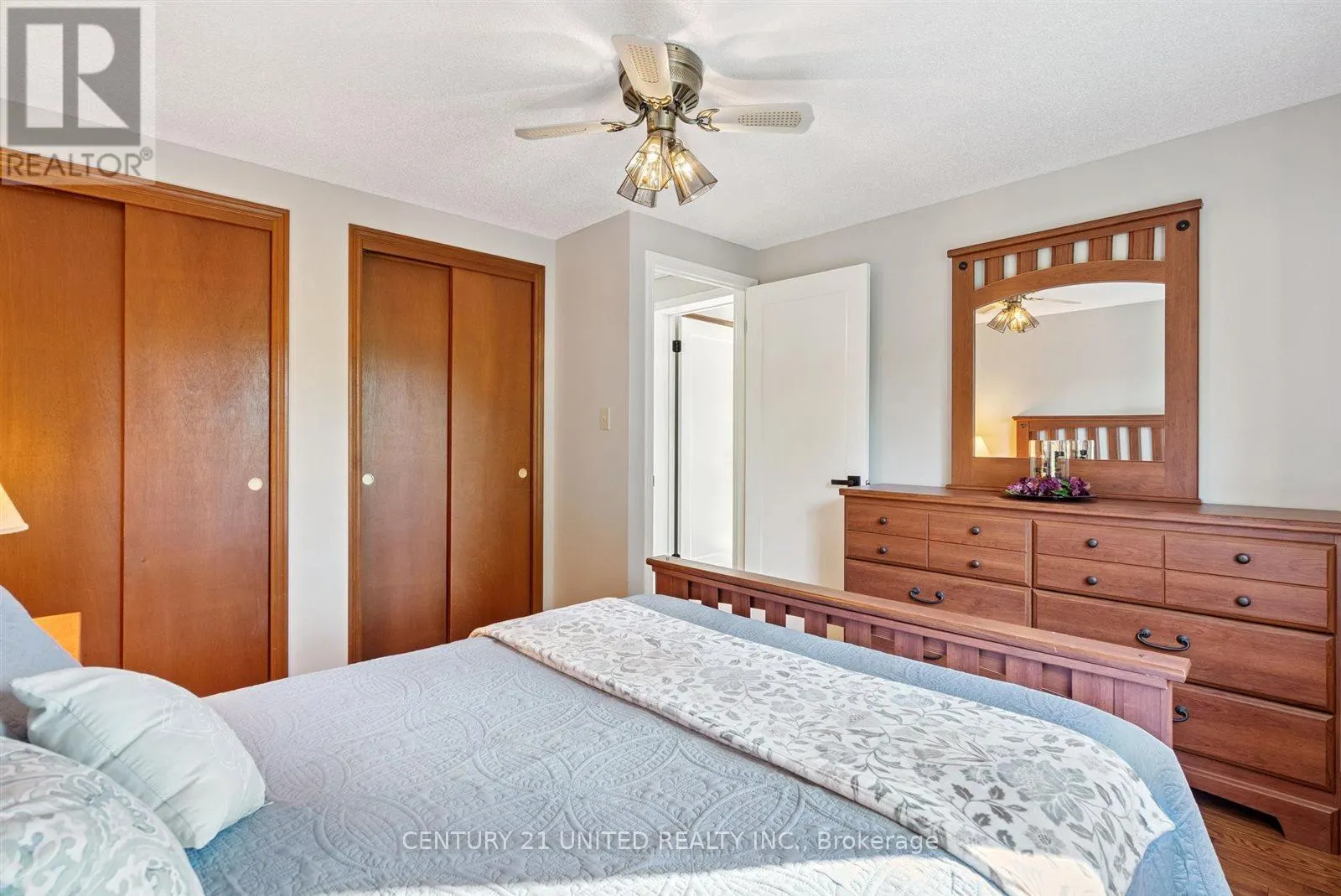 803 CROWLEY CRESCENT
