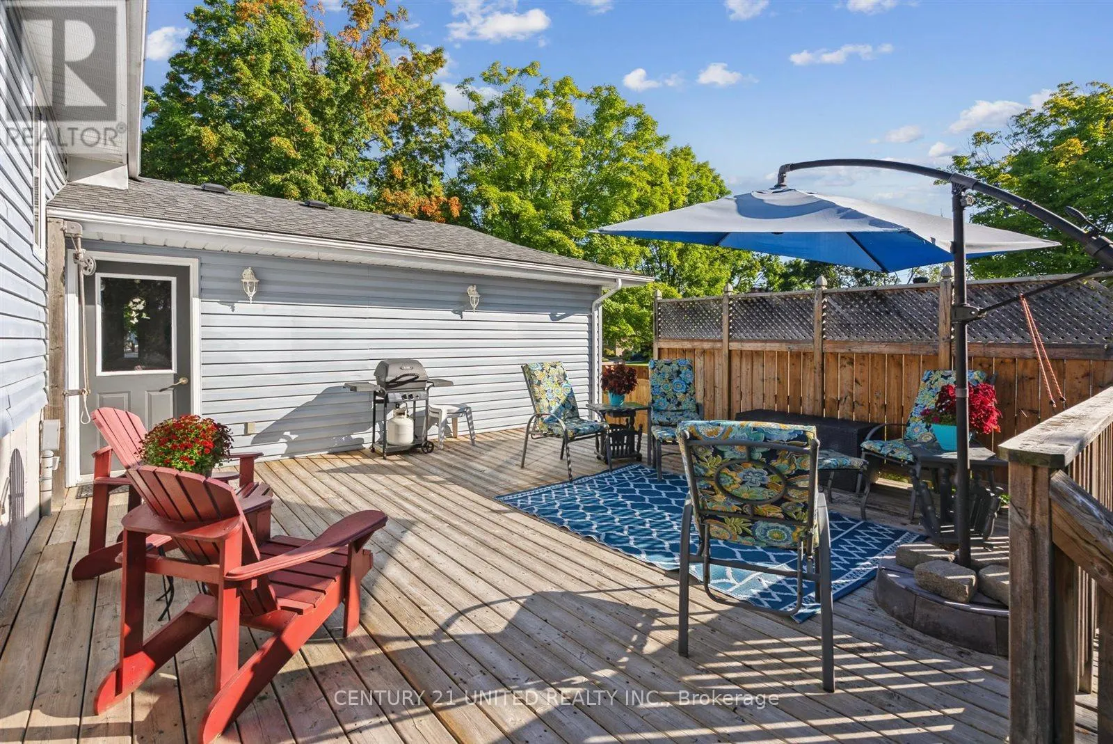 803 CROWLEY CRESCENT
