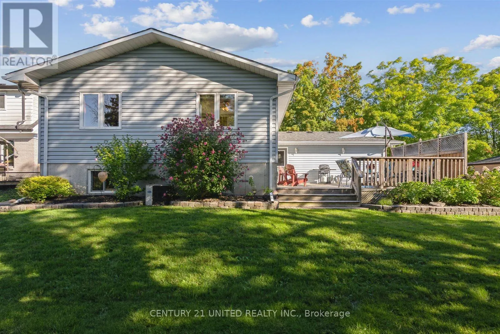 803 CROWLEY CRESCENT