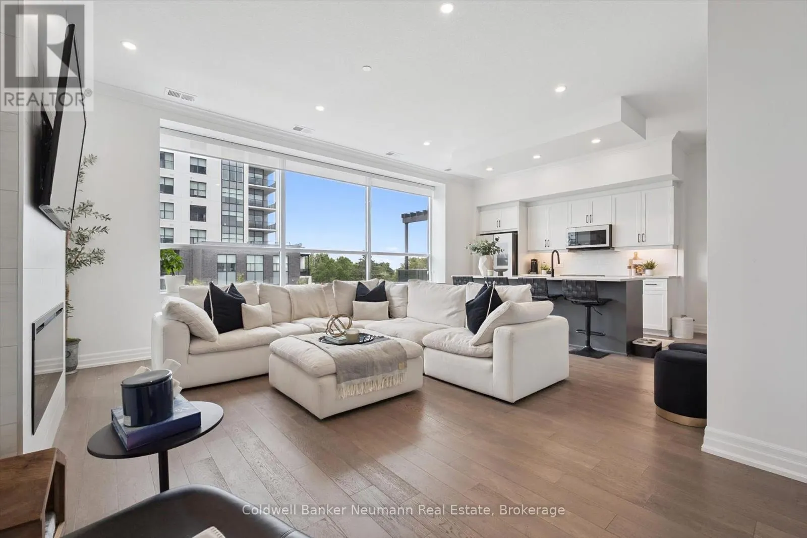 204 - 1880 GORDON STREET, #204