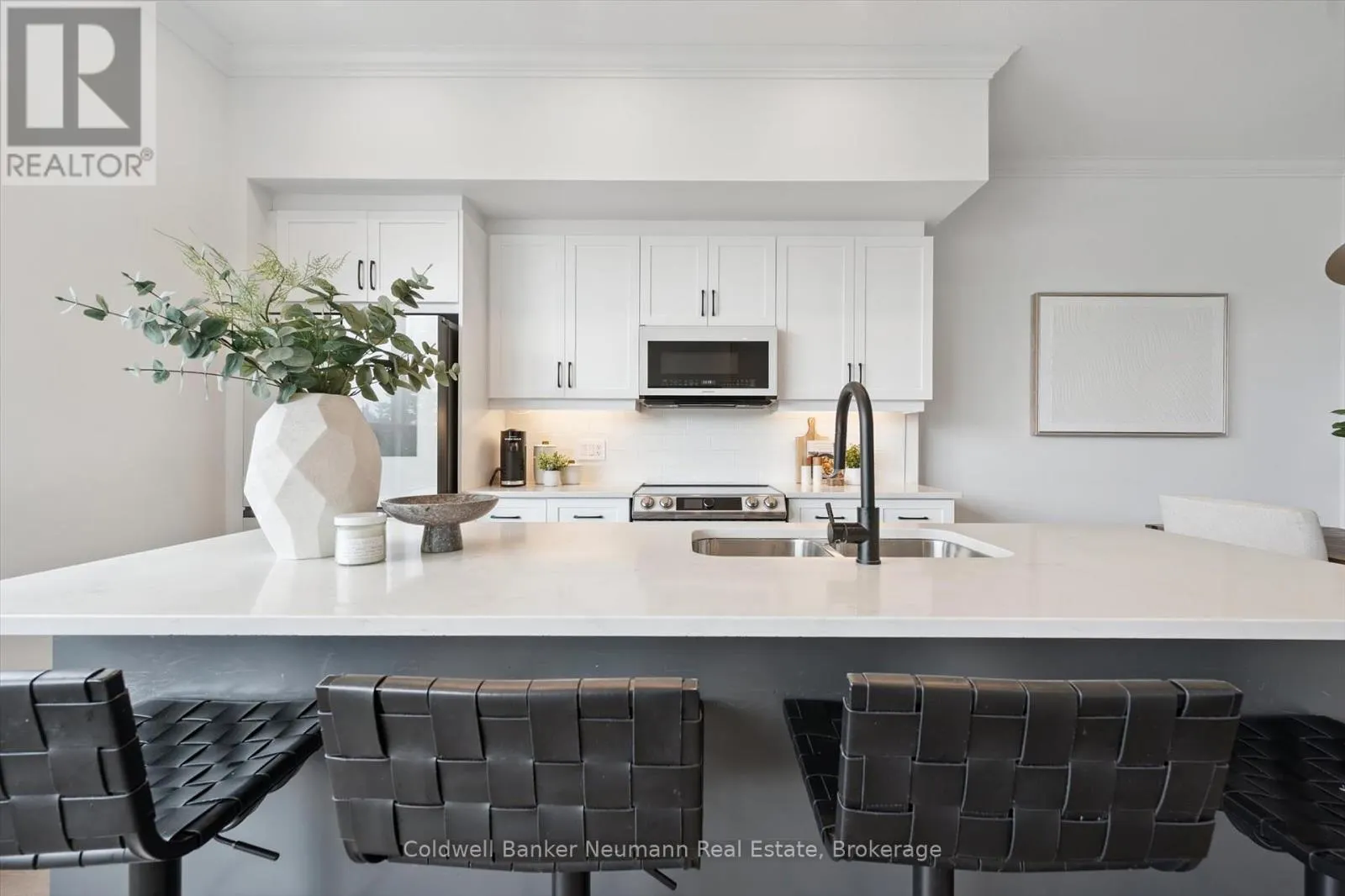 204 - 1880 GORDON STREET, #204