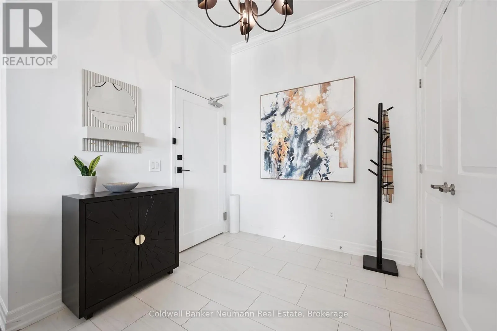 204 - 1880 GORDON STREET, #204