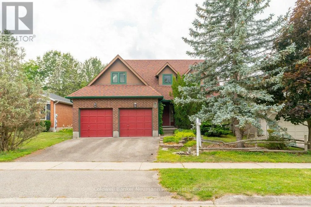 27 CELIA CRESCENT