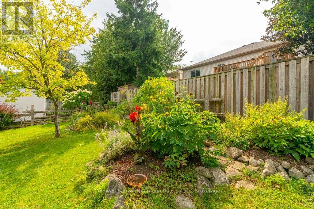 27 CELIA CRESCENT