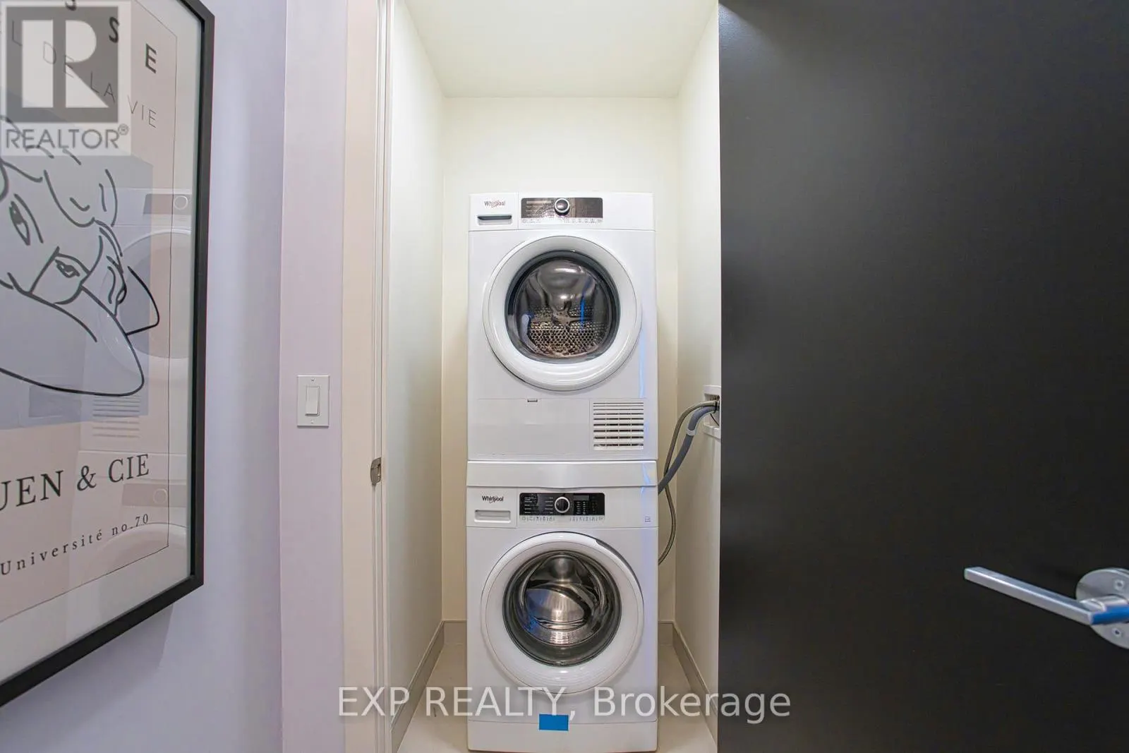 1204 - 385 WINSTON ROAD