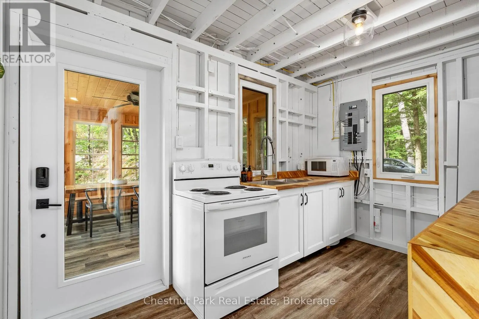 517 MOHAWK ROAD