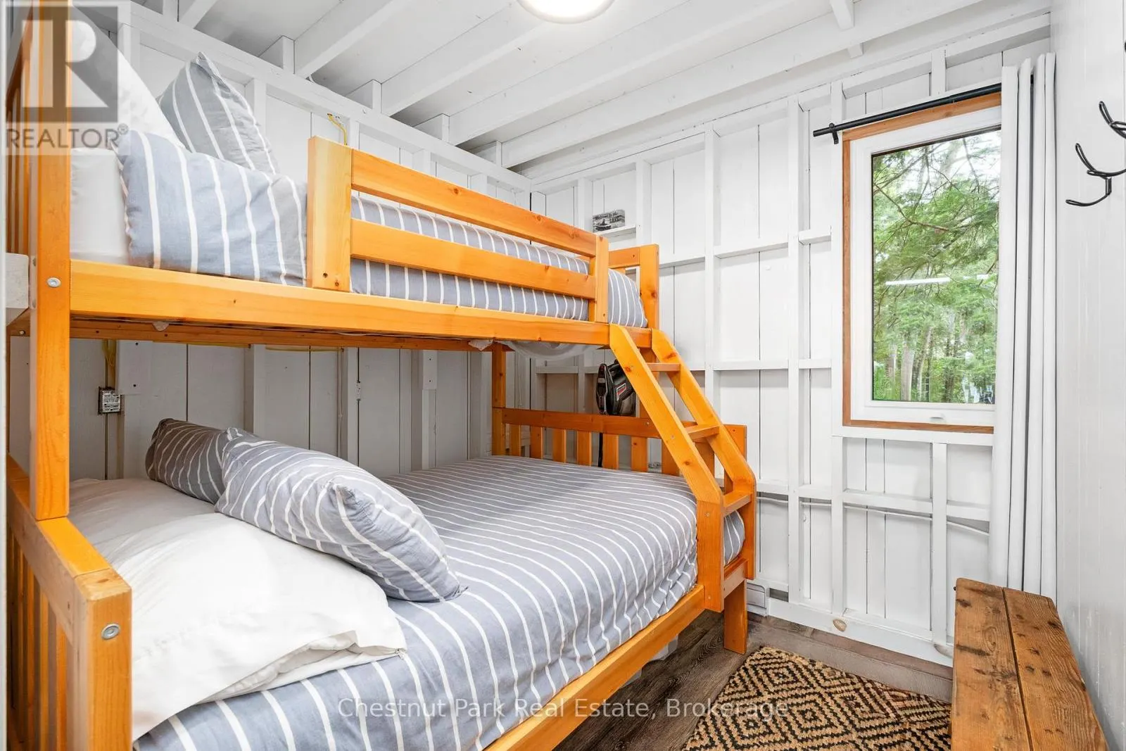 517 MOHAWK ROAD