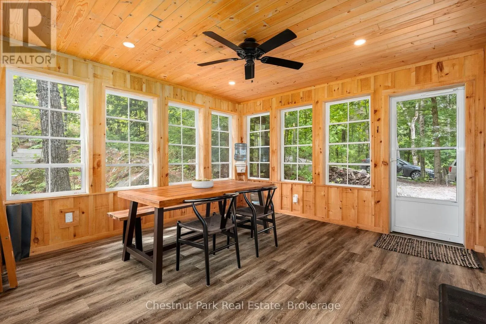 517 MOHAWK ROAD