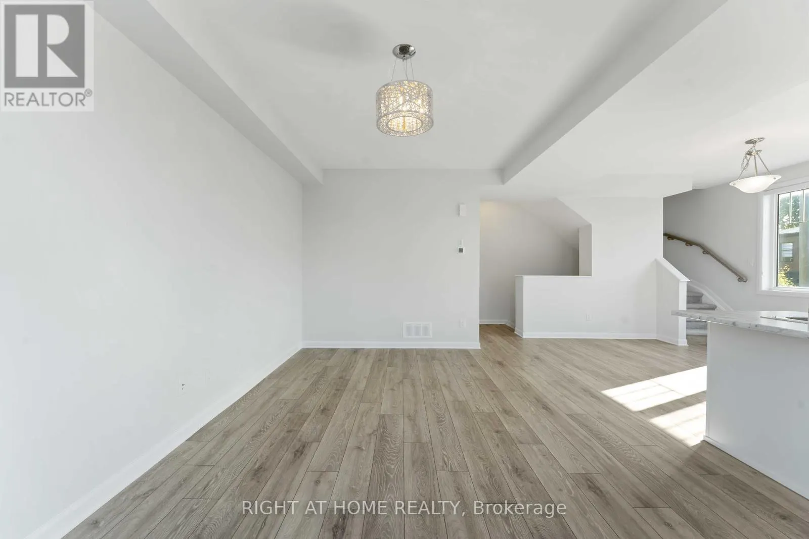 214 ATTWELL PRIVATE