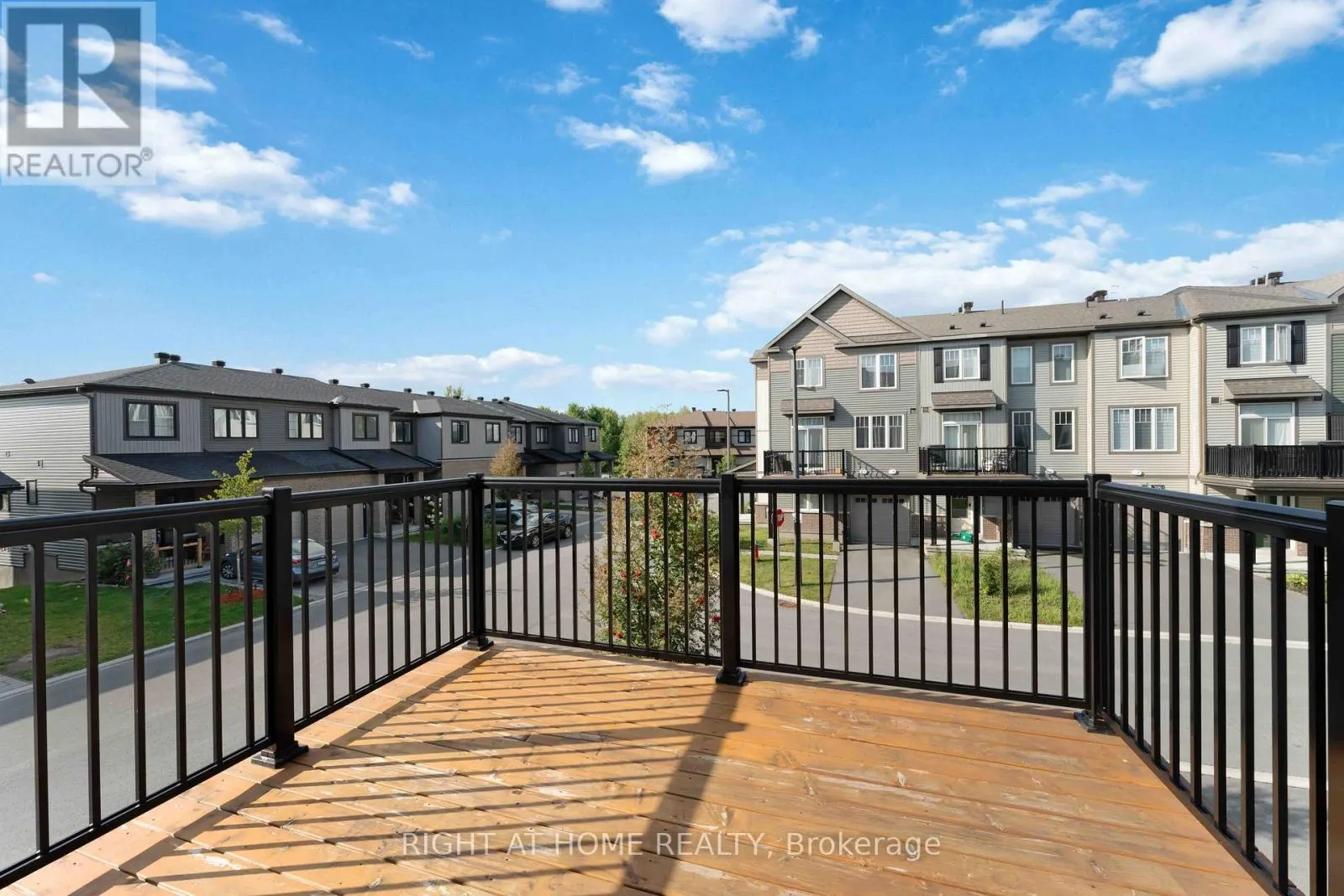 214 ATTWELL PRIVATE