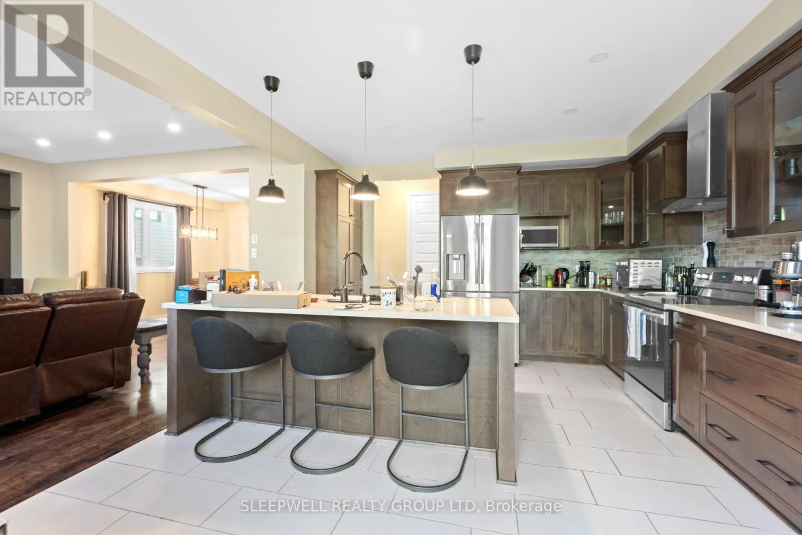 676 EAGLE CREST HEIGHTS