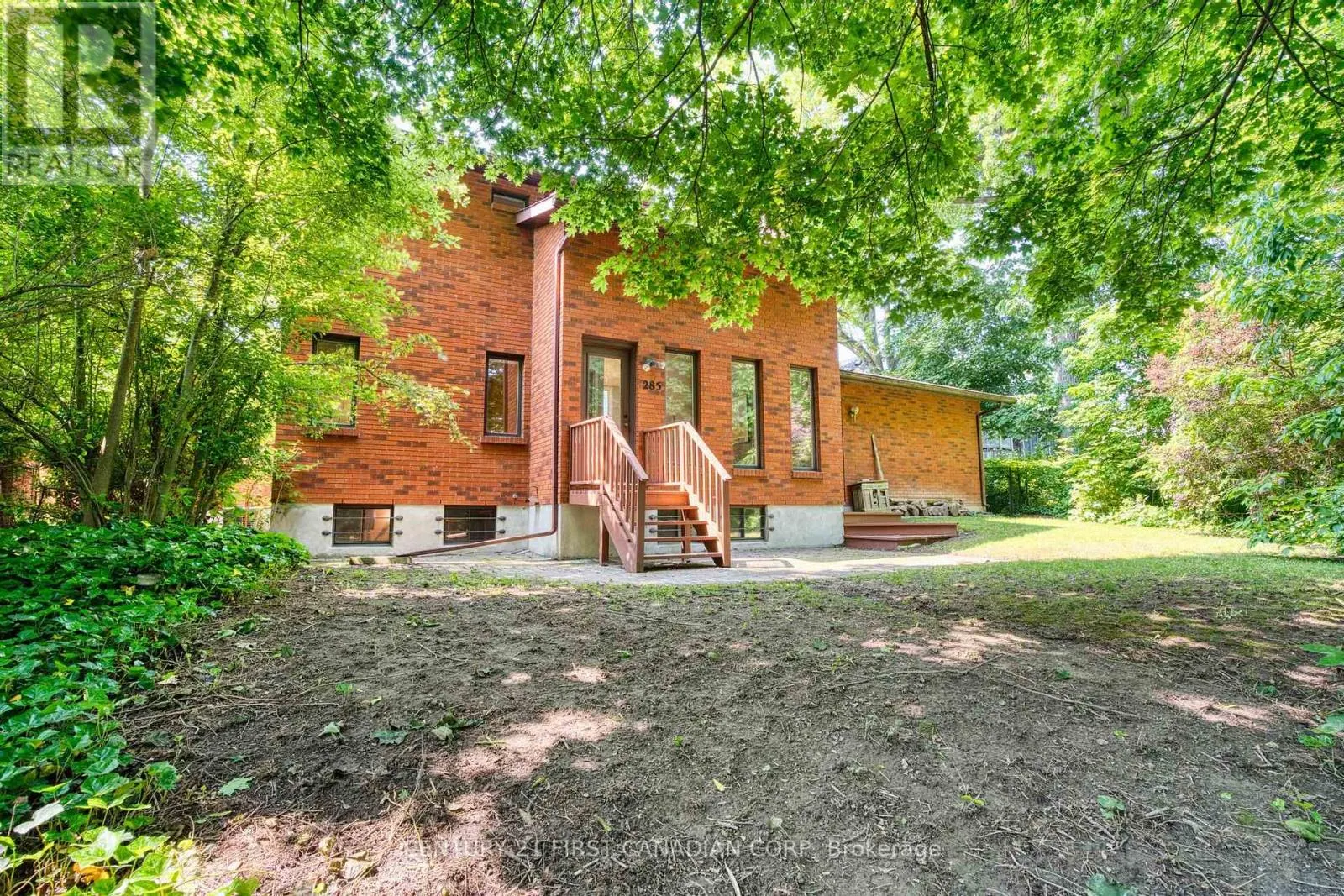285 RIVERSIDE DRIVE