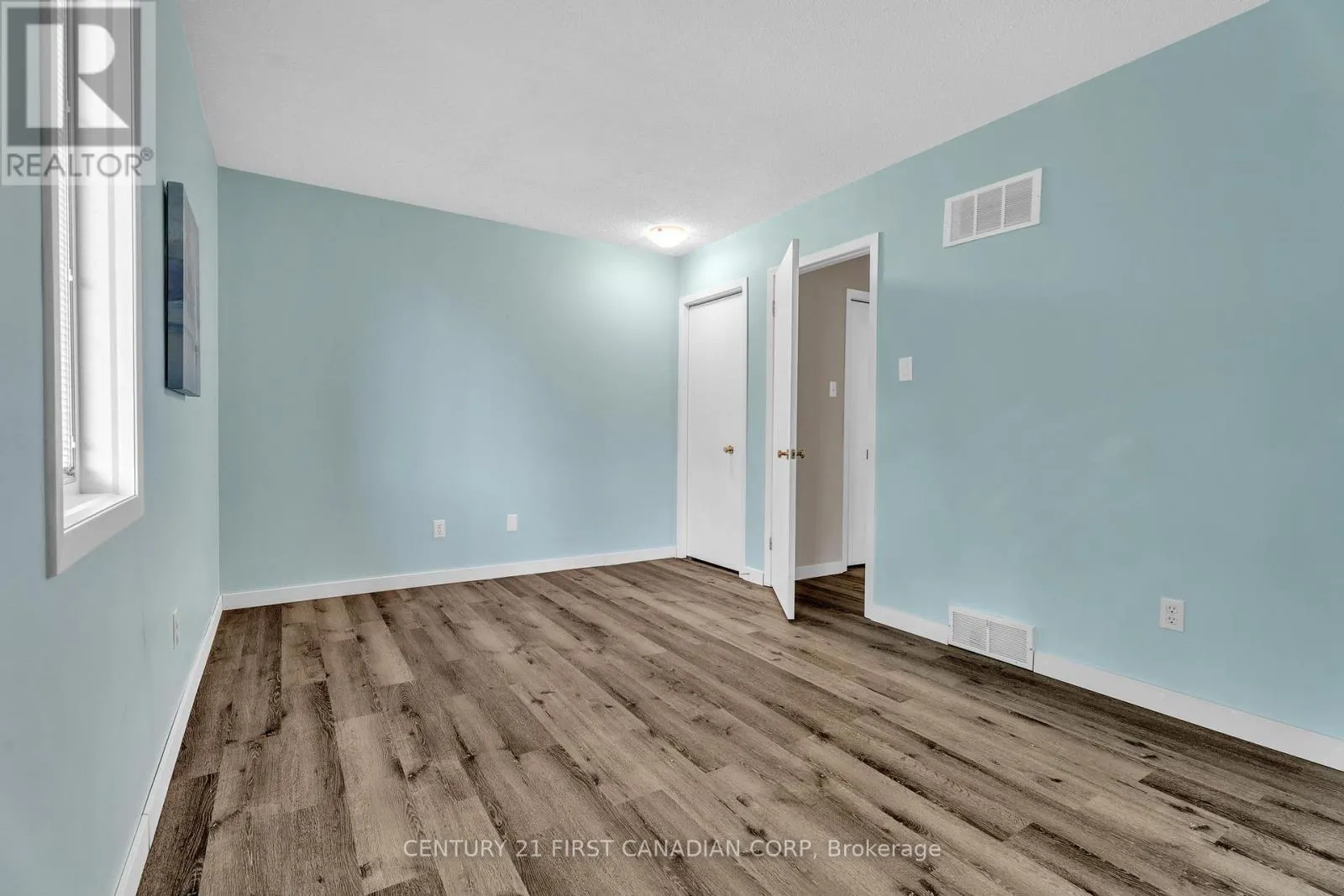 285 RIVERSIDE DRIVE