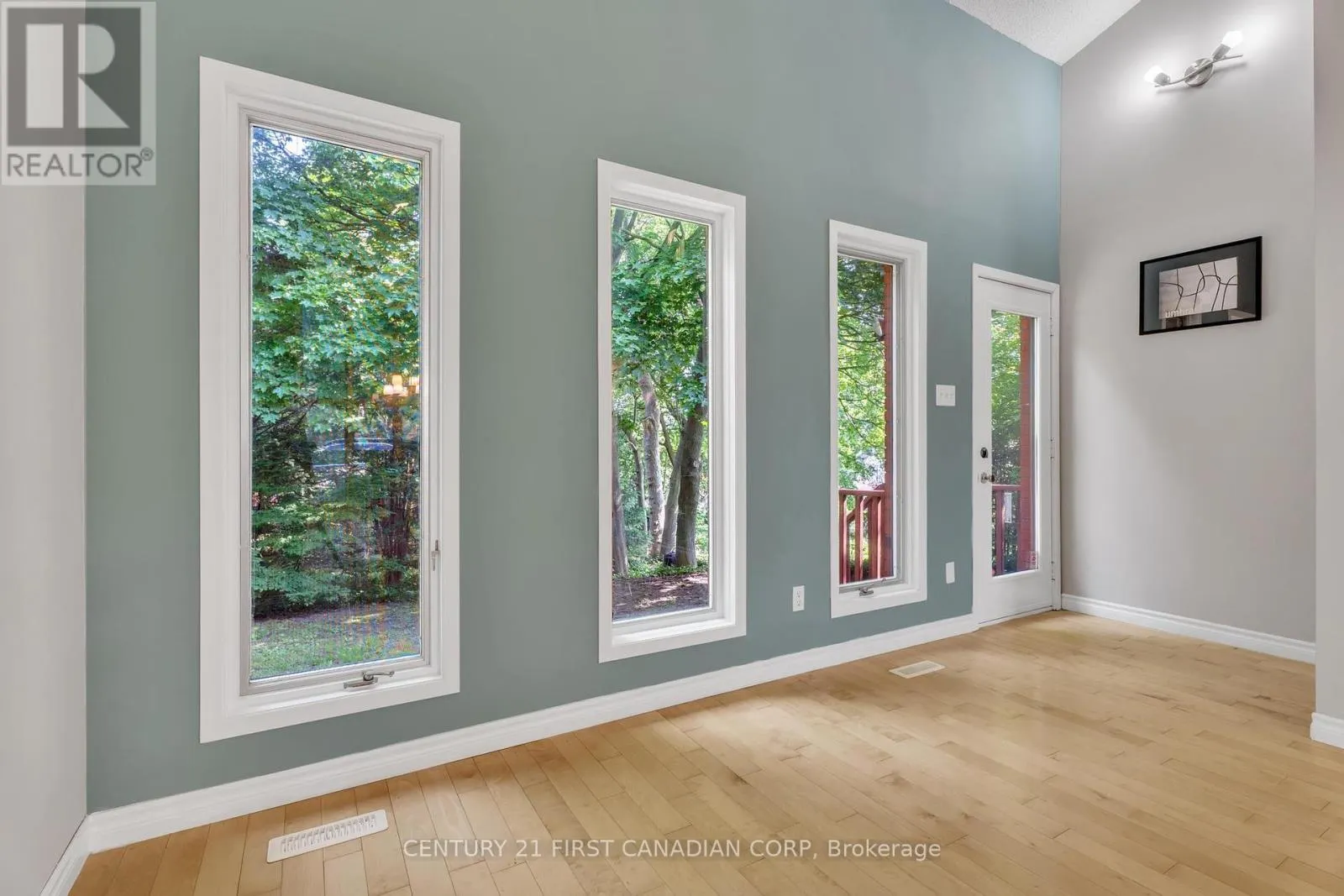 285 RIVERSIDE DRIVE