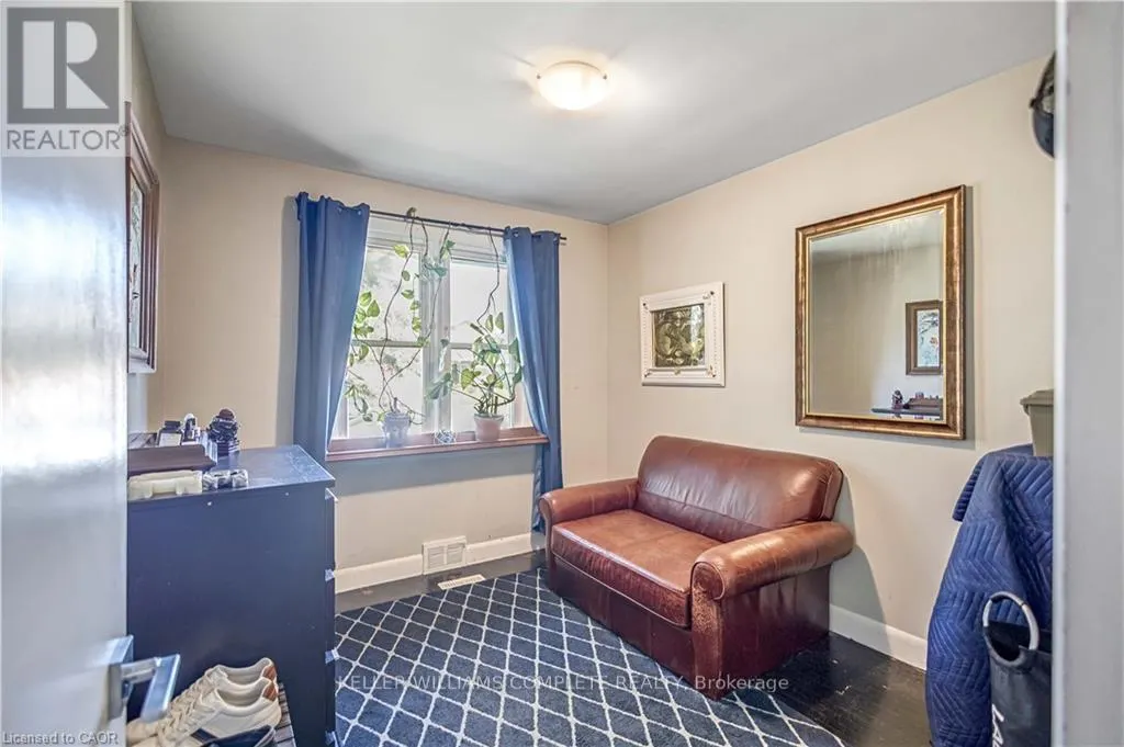 487 EAST 37TH STREET