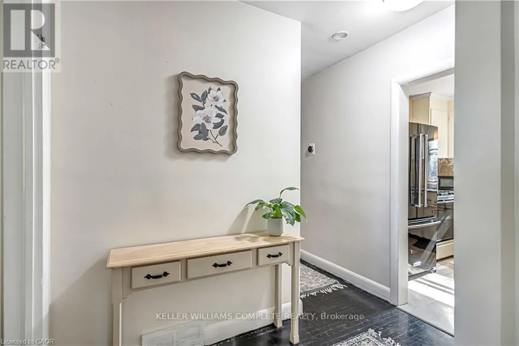 487 EAST 37TH STREET
