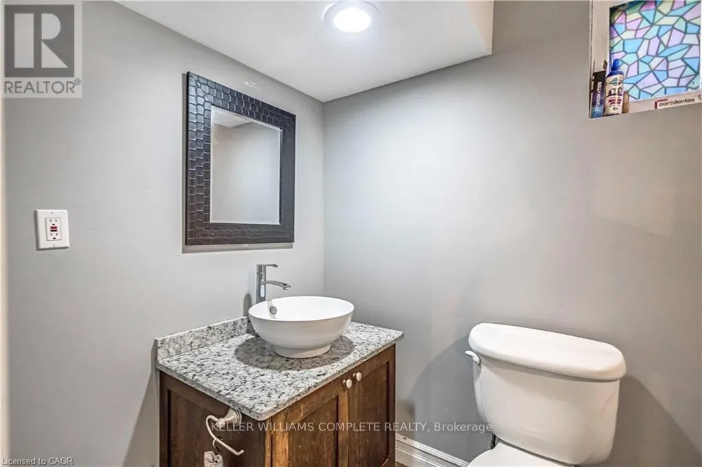 487 EAST 37TH STREET