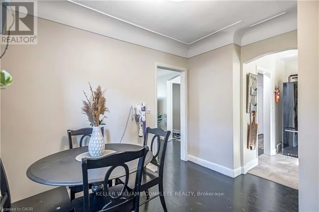 487 EAST 37TH STREET