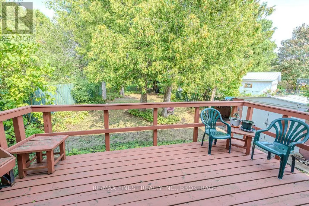 776 CEDARWOOD DRIVE