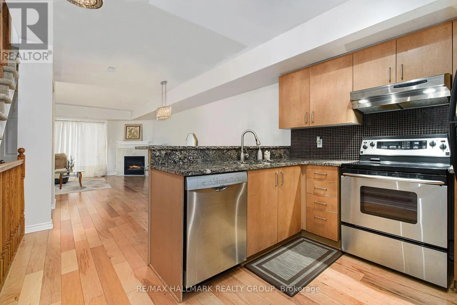 2814 BASELINE ROAD