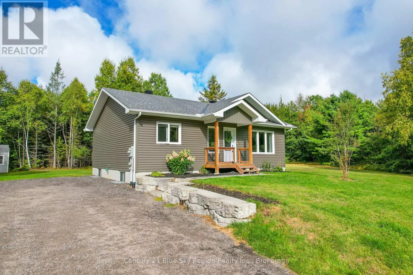 115 HILLSIDE LAKE ROAD