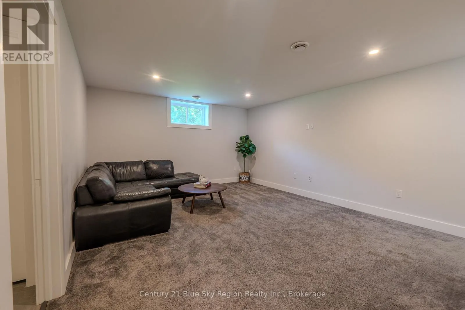 115 HILLSIDE LAKE ROAD