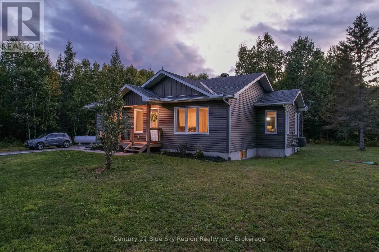 115 HILLSIDE LAKE ROAD