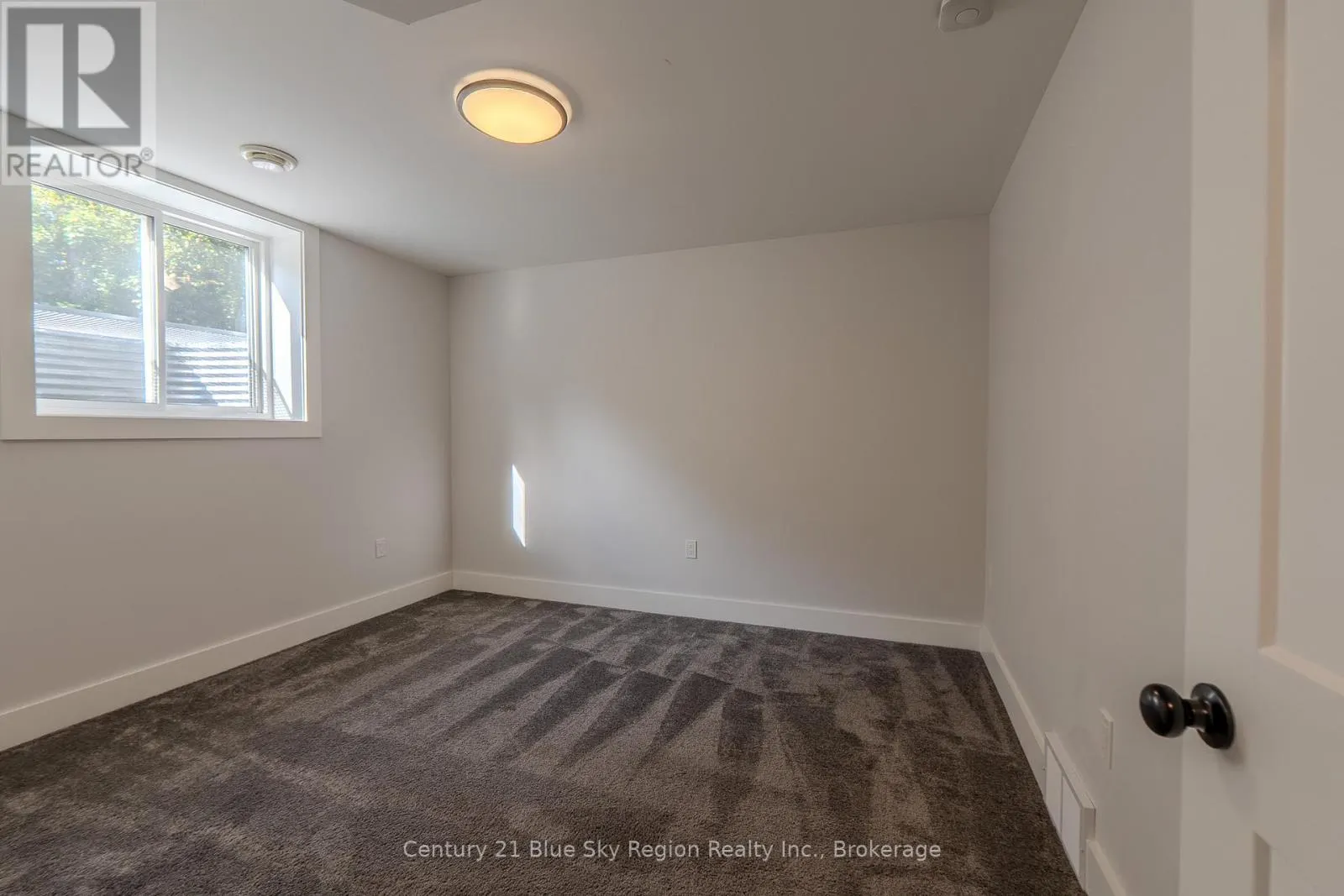 115 HILLSIDE LAKE ROAD