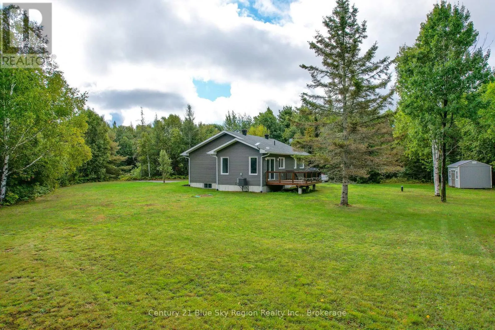 115 HILLSIDE LAKE ROAD
