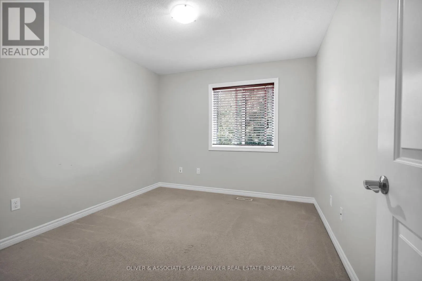 85 - 1010 FANSHAWE PARK ROAD E, #85