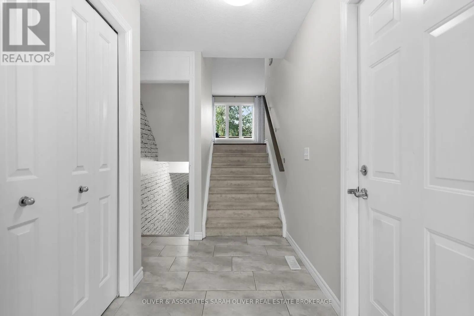85 - 1010 FANSHAWE PARK ROAD E, #85