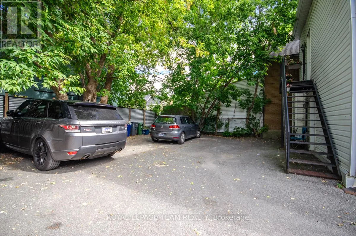 395 MCLEOD STREET