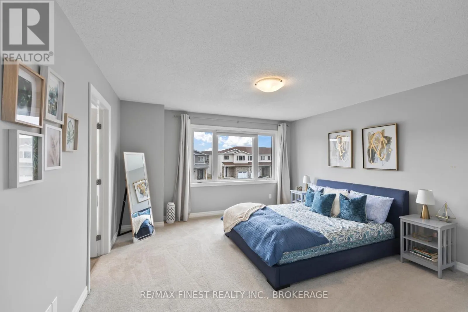 1376 TREMONT DRIVE