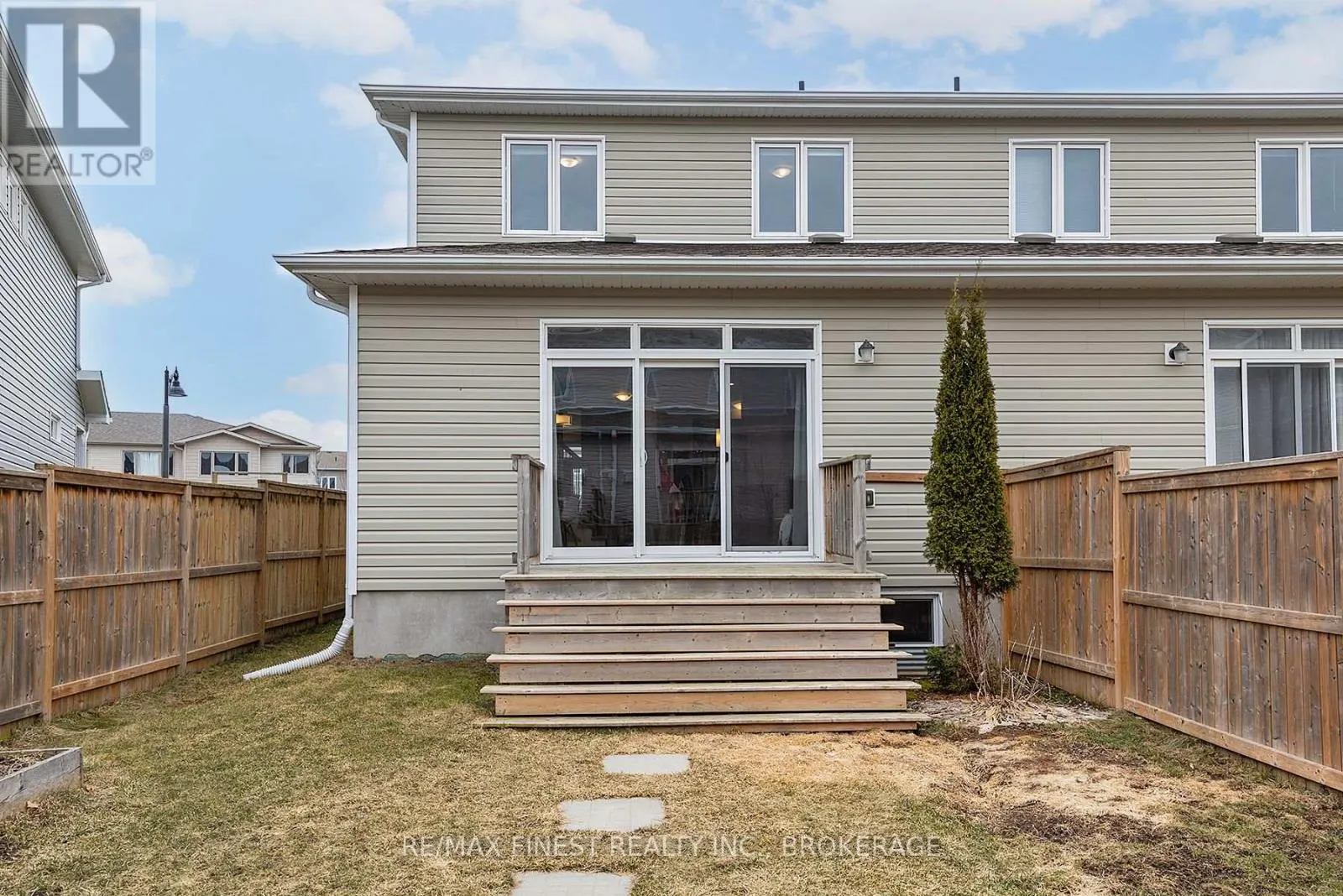 1376 TREMONT DRIVE