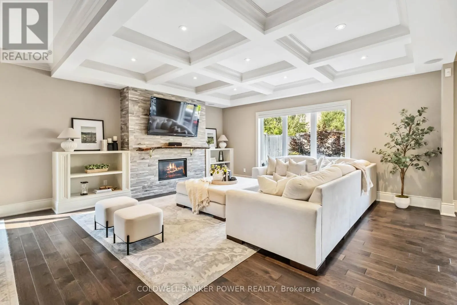 1090 EAGLETRACE DRIVE