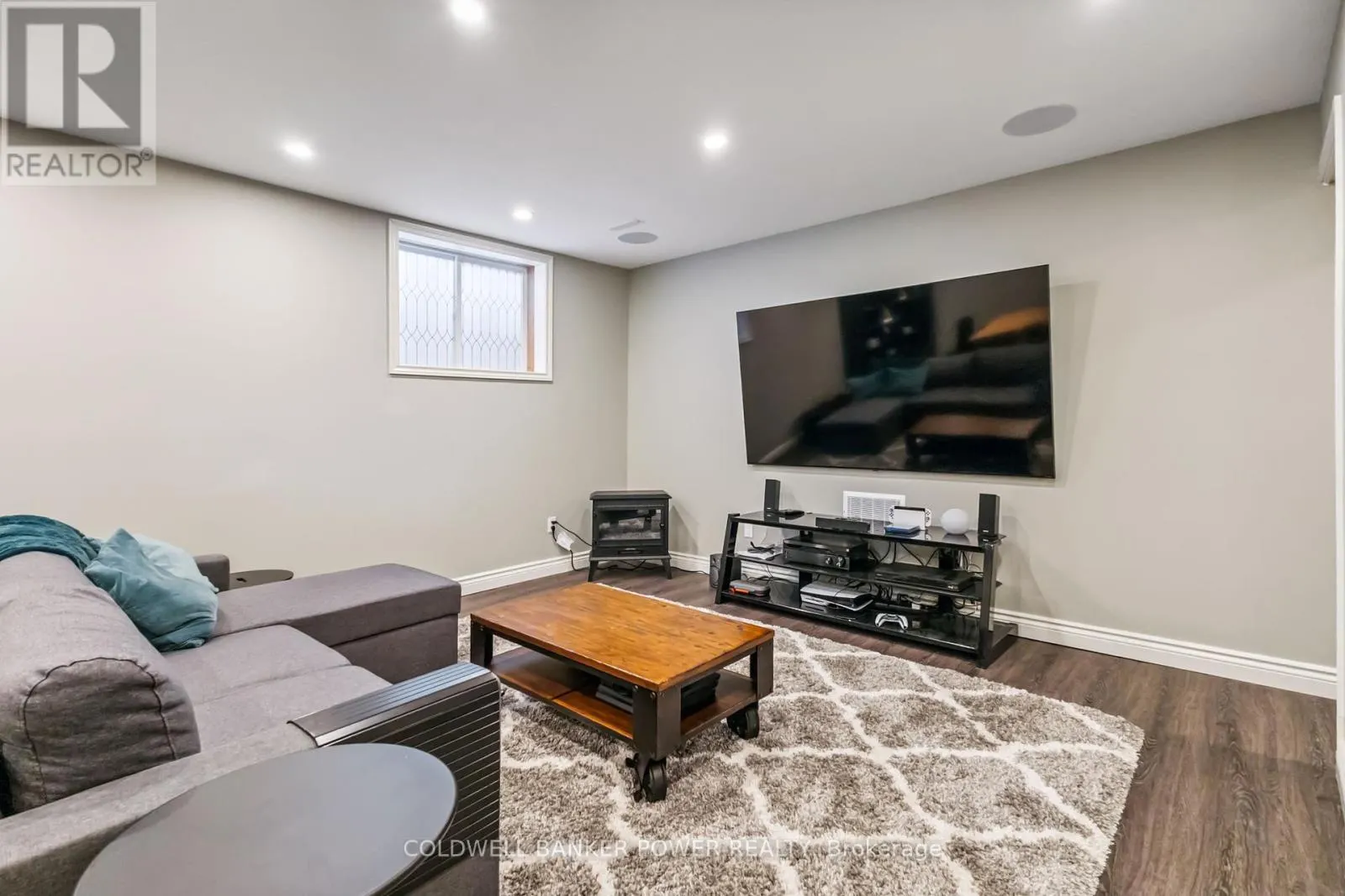 1090 EAGLETRACE DRIVE