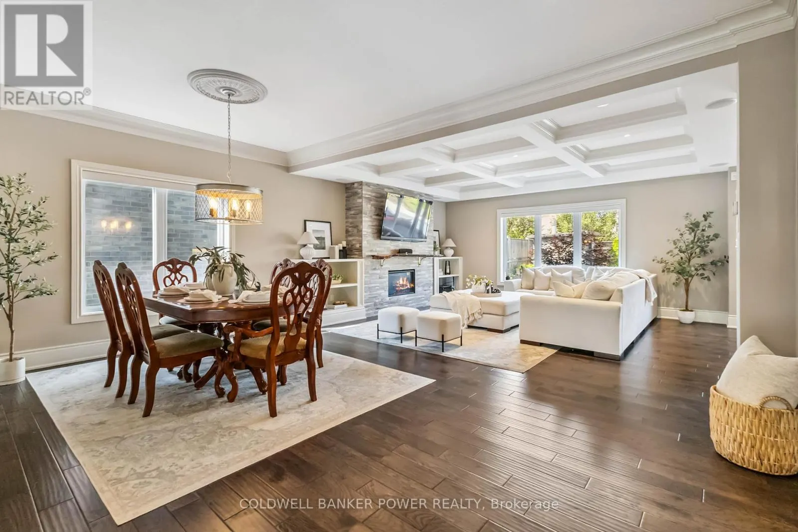 1090 EAGLETRACE DRIVE