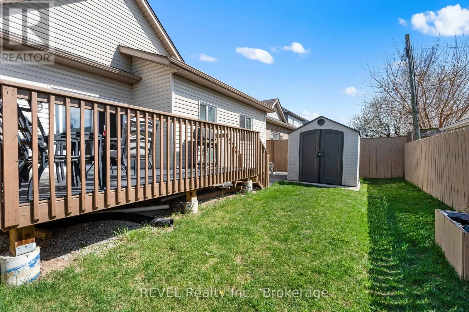 11 BERKSHIRE DRIVE