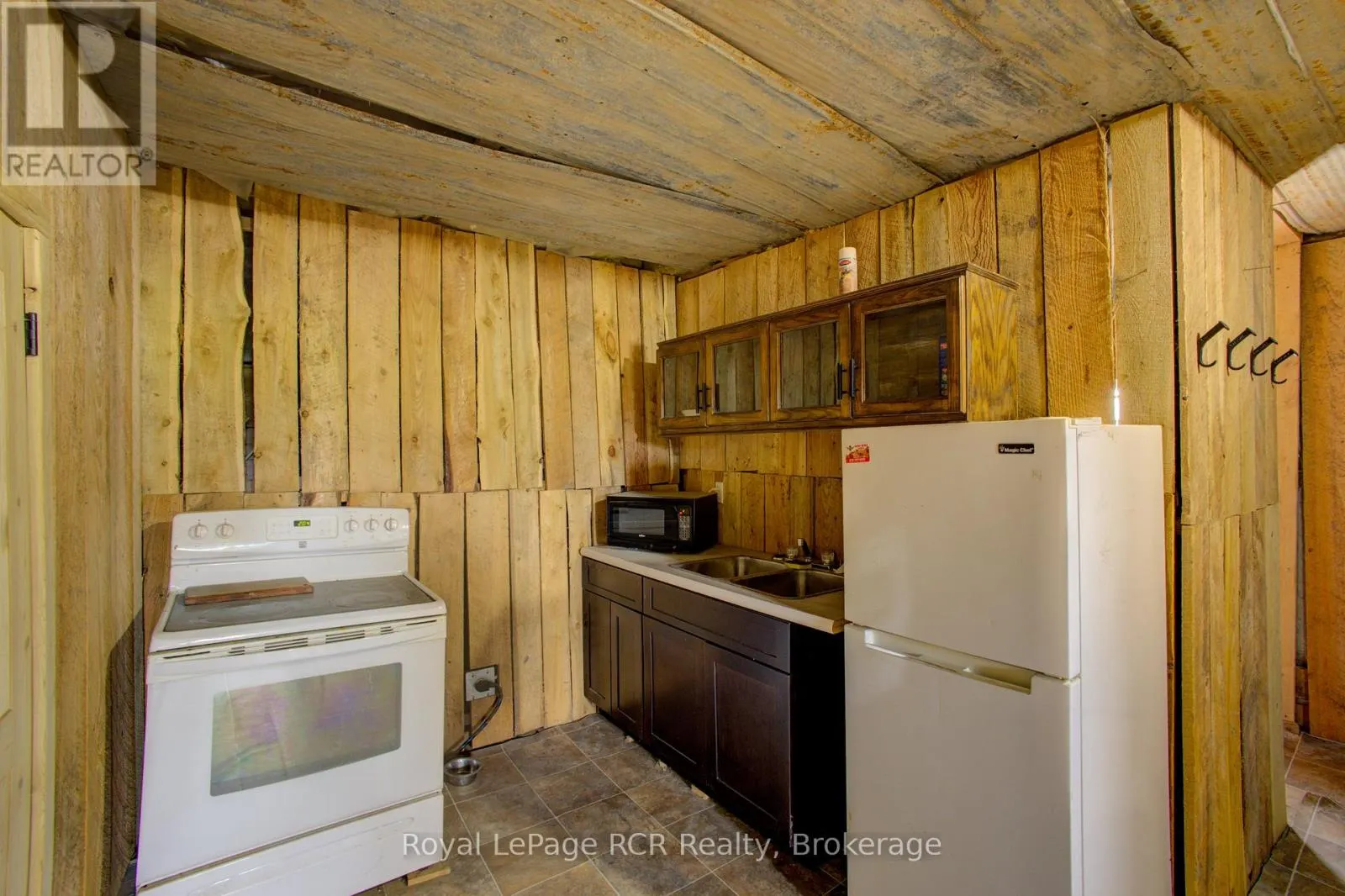 213526 BASELINE ROAD