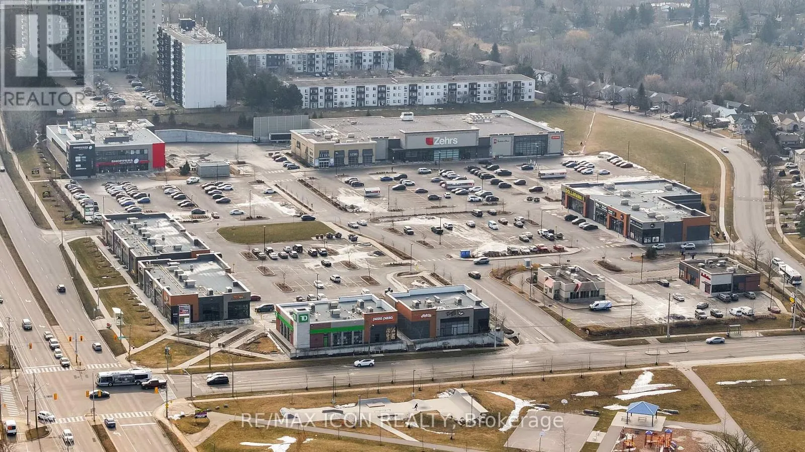 103 - 35 GREEN VALLEY DRIVE