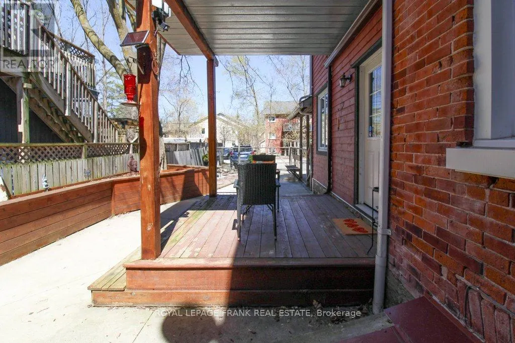 210 MCDONNEL STREET