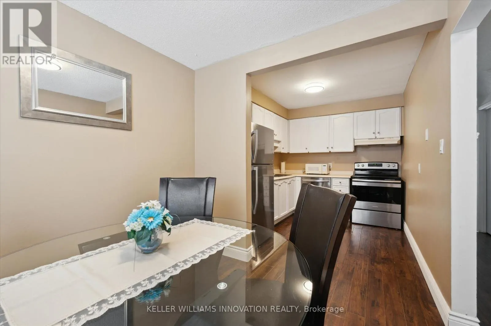 33 - 293 FAIRWAY ROAD N