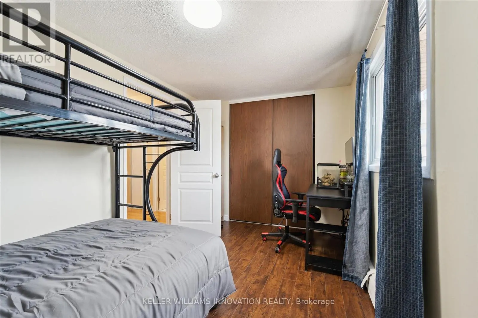 33 - 293 FAIRWAY ROAD N