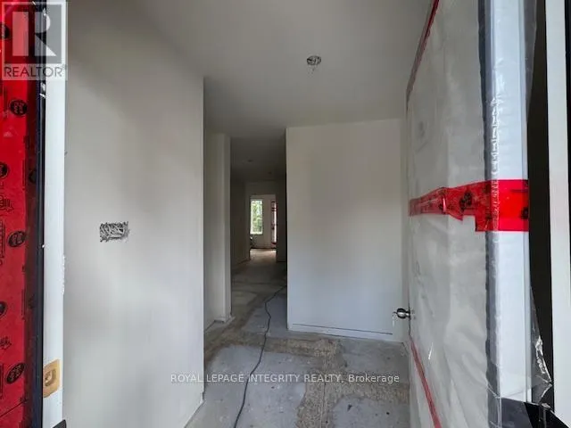 7 GWYNNE AVENUE