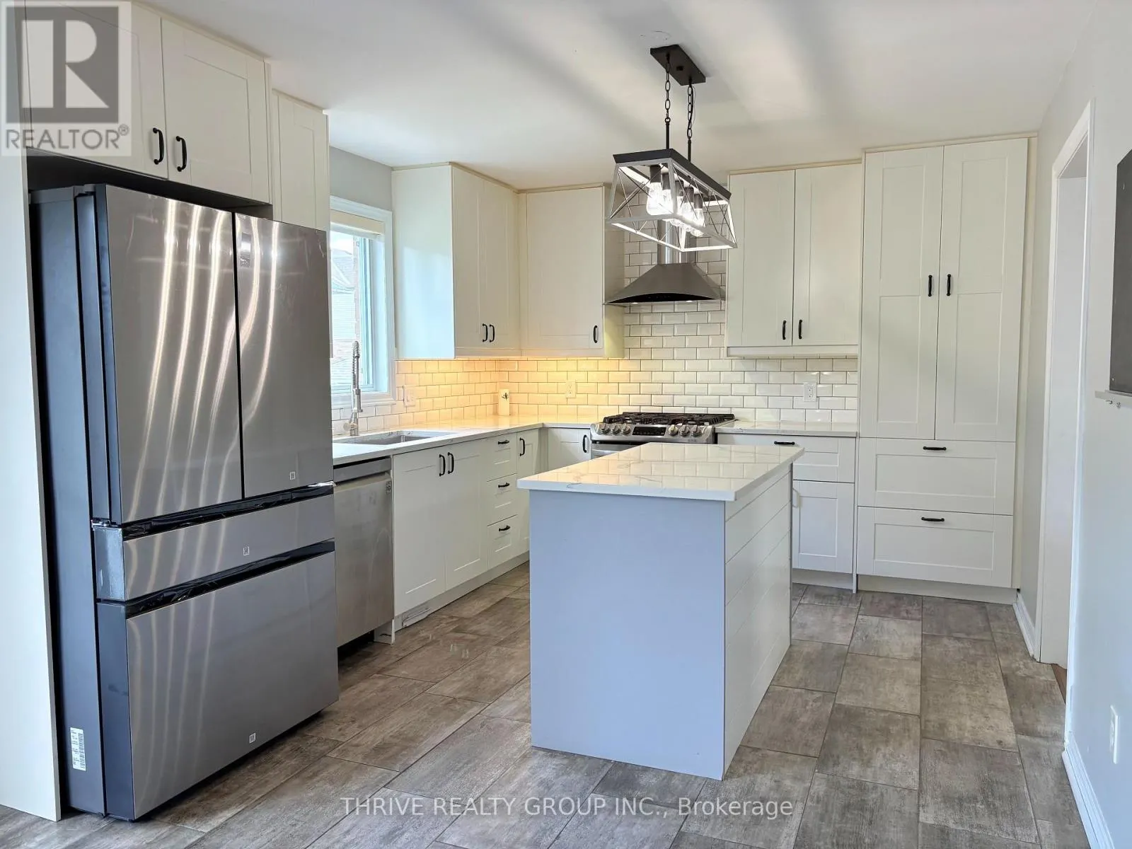 116 CEDARWOOD CRESCENT