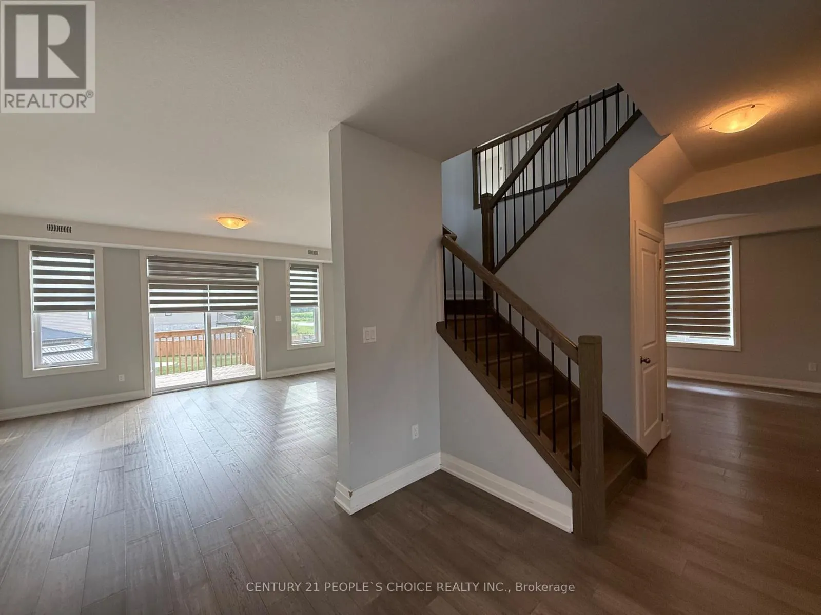 UPPER - 562 FAIRWAY ROAD