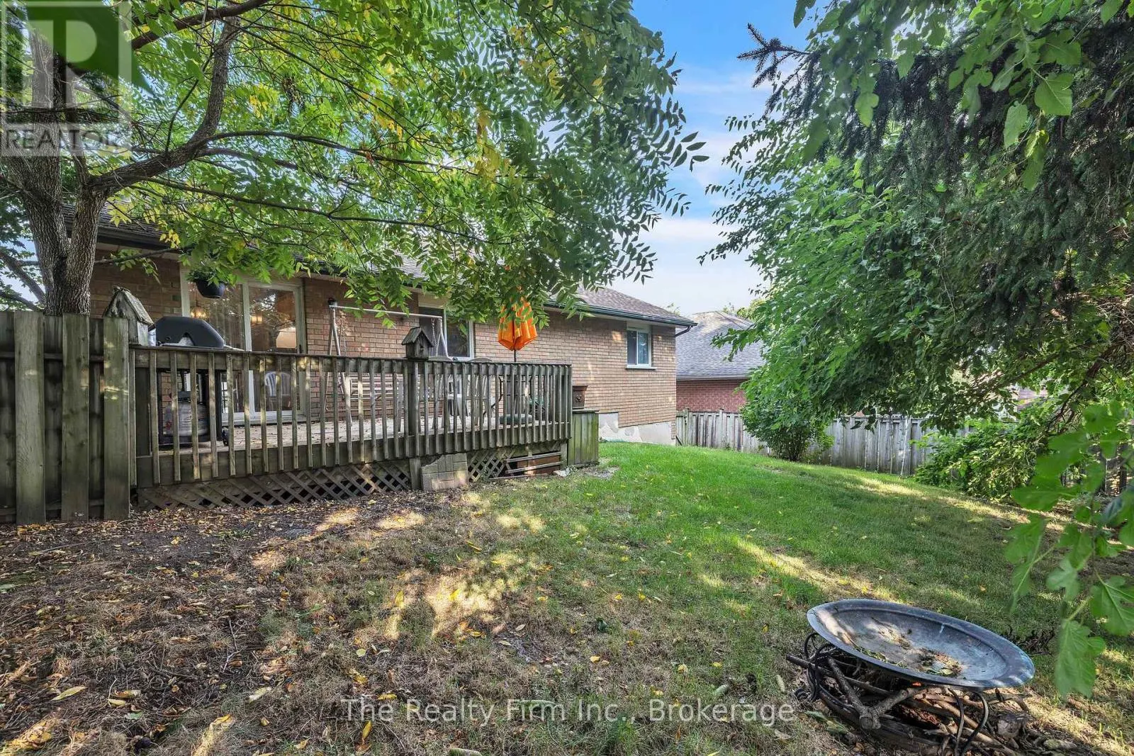 7 PINEHURST DRIVE