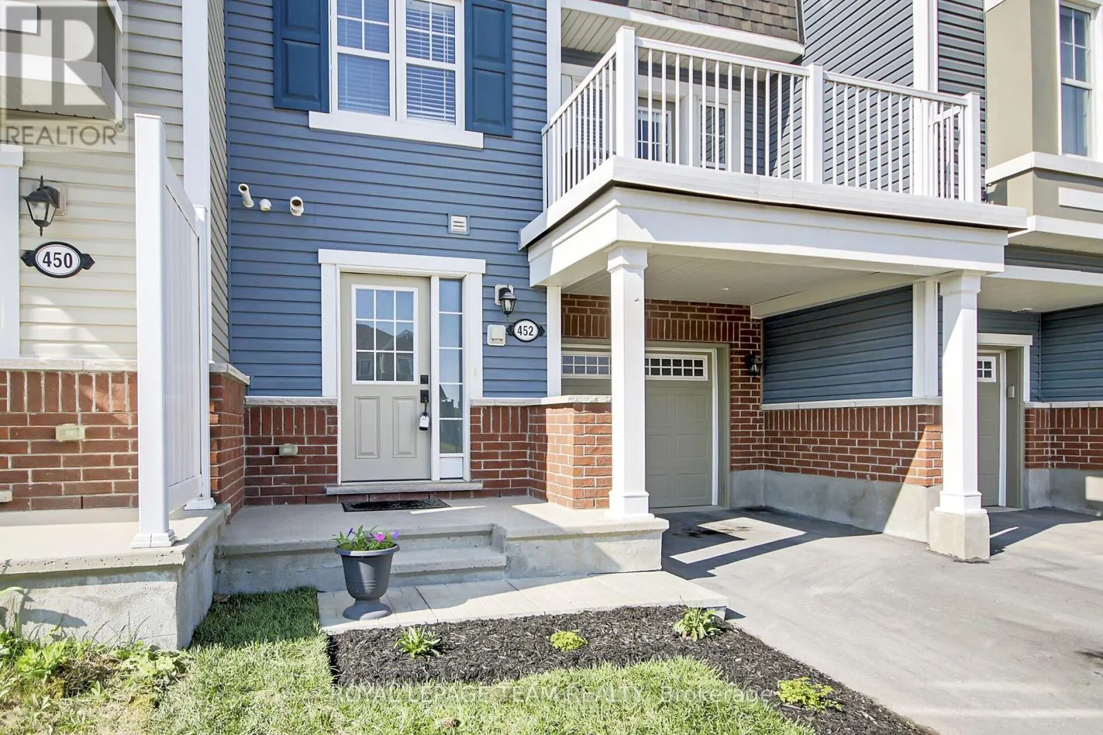 452 RIVERBOAT HEIGHTS