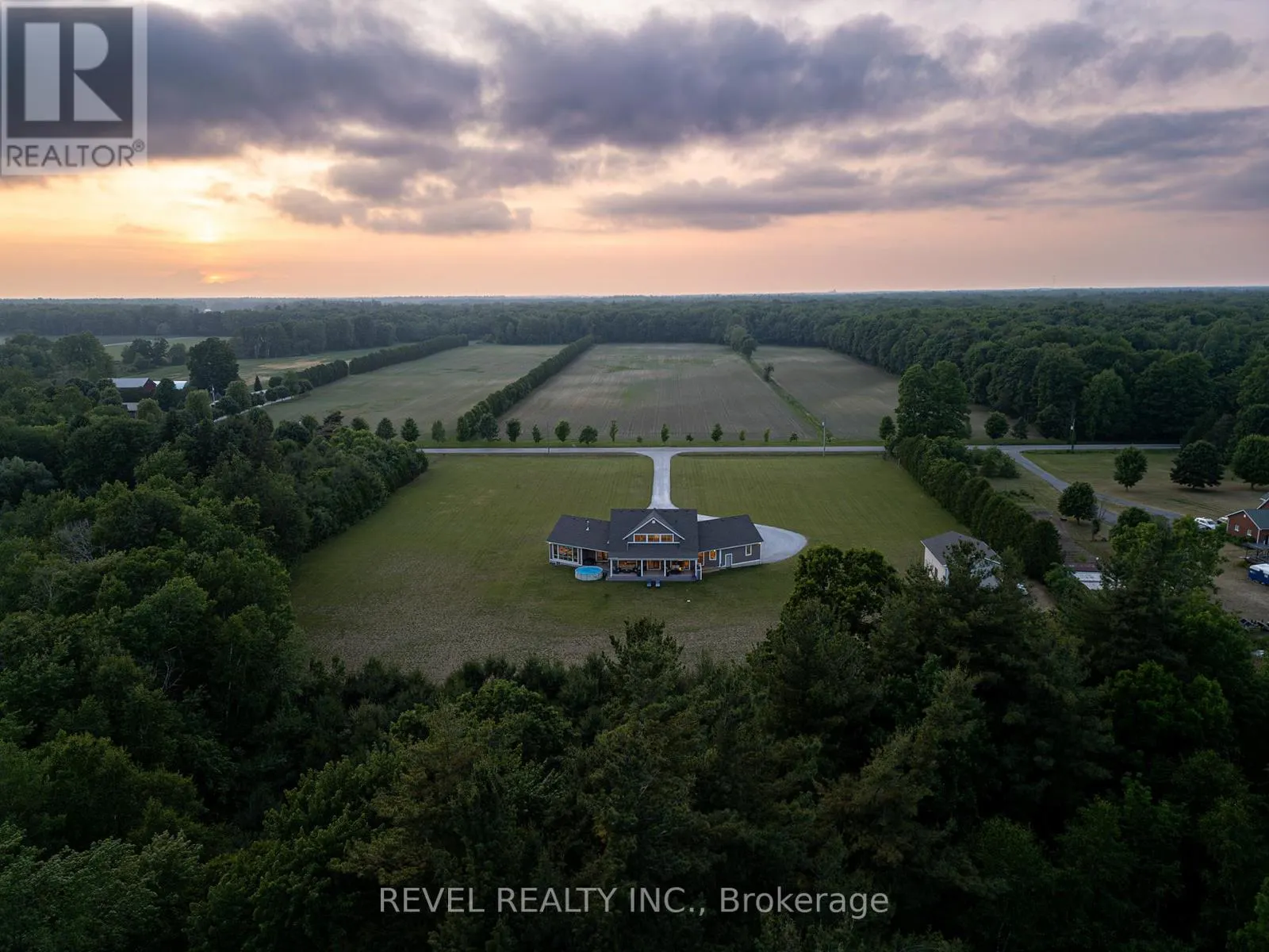 792 CHARLOTTEVILLE RD 8